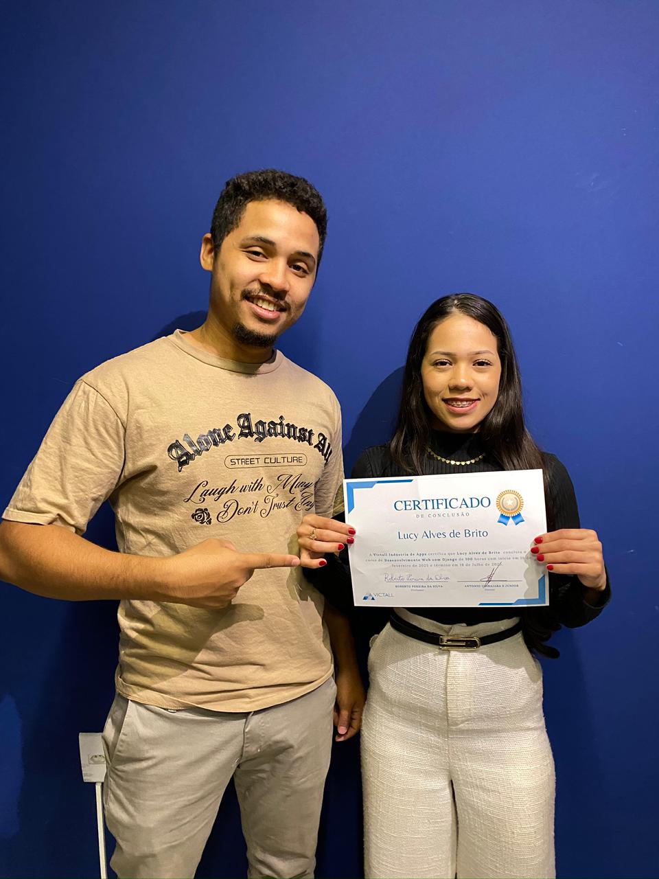 Lucy Alves - Formanda Web 2025.1